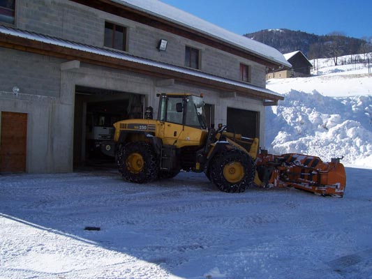 Favrat MTP déneigement à Bellevaux 74